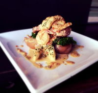 Spotted Dog Tavern - Restaurant Guide