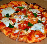 The Lounging Emu - Restaurant Guide