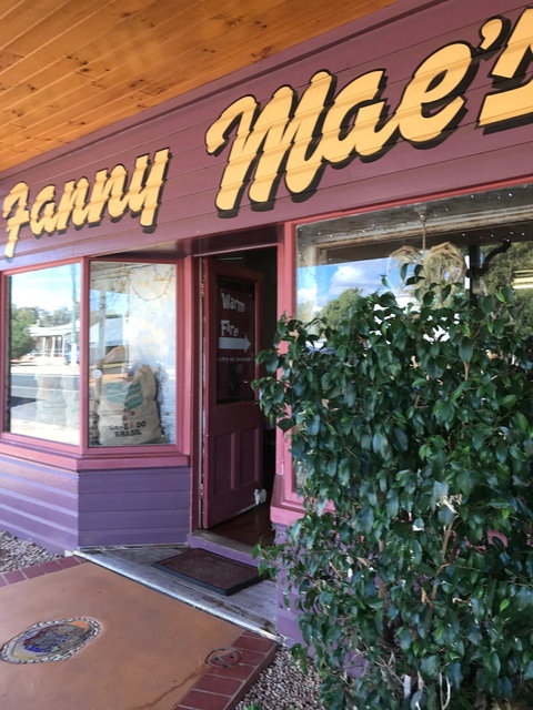 Fanny Mae's Cafe - Restaurant Guide 6