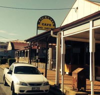 Mackaway's Cafe - Restaurant Guide