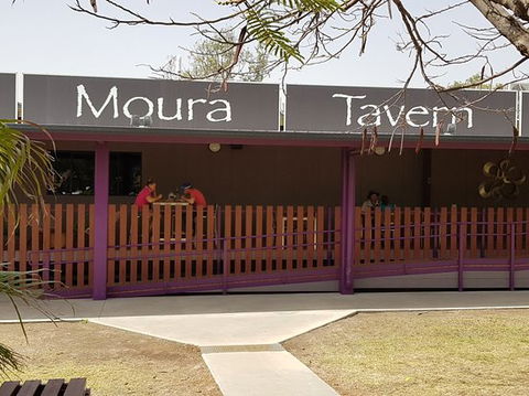 Moura Tavern - Restaurant Guide 0