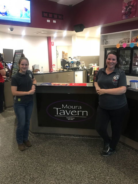 Moura Tavern - Restaurant Guide 1