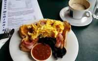 Nanna McGinn's Coffee Shop
