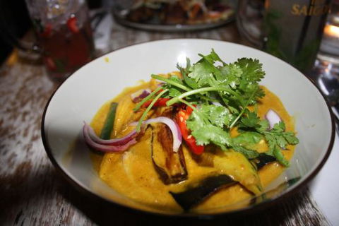 Mamaâ€™s Buoi - Restaurant Guide 0