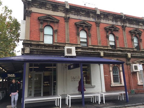 Tank Fish And Chippery - Restaurant Guide 0