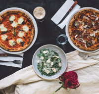 Santoni Pizza Bar - Restaurant Guide