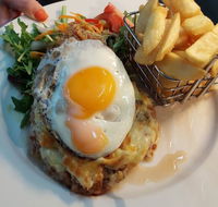 The Home Hotel Bistro - Restaurant Guide