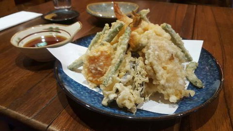 Yoshi Japanese Restaurant - Restaurant Guide 0