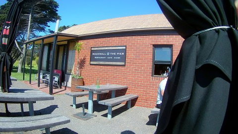 Rockwall @ The Pier - Restaurant Guide 0