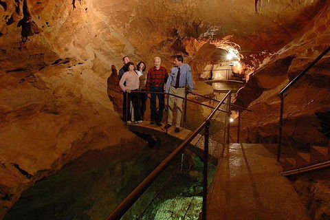 Private Tour: Jenolan Caves & Blue Mountains In A Day - Restaurant Guide 3