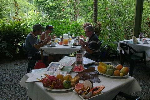 Cairns Reef And Rainforest Combo: Daintree Rainforest And The Great Barrier Reef - Restaurant Guide 3