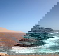 Kalbarri Pink Lake and Abrolhos Islands Nature Tour - Restaurant Guide