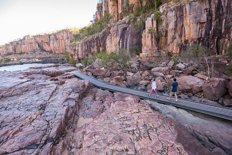Katherine Day Tour From Darwin Including Katherine Gorge Cruise - Restaurant Guide 2