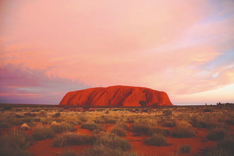 Uluru (Ayers Rock) And Kings Canyon In 3 Days - Restaurant Guide 0