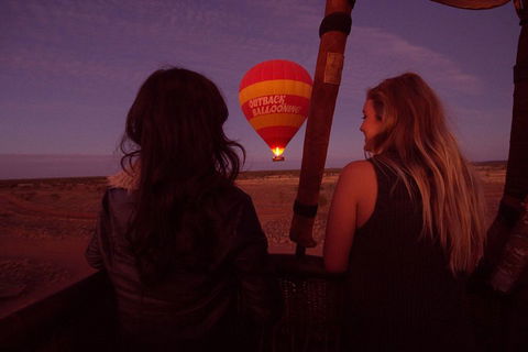 Early Morning Ballooning In Alice Springs - Restaurant Guide 1