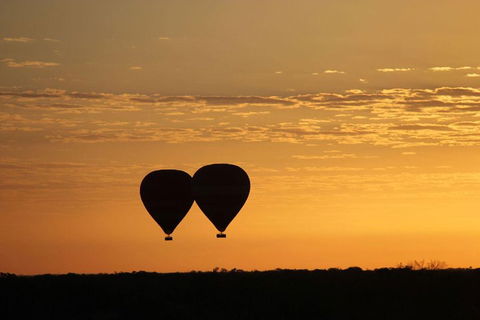 Early Morning Ballooning In Alice Springs - Restaurant Guide 2