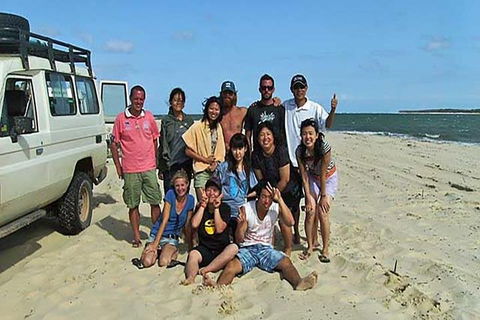 Full-Day Moreton Island 4x4 Sightseeing Tour - Restaurant Guide 1