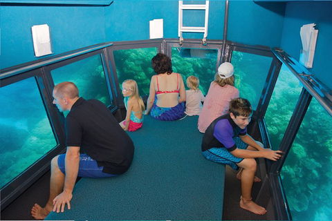Great Barrier Reef Adventure From Cairns - Restaurant Guide 1