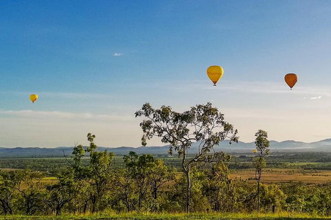 Hot Air Ballooning Tour From Cairns - Restaurant Guide 3