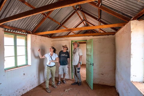 Private Cultural And Historical Painted Desert Tour In Hermannsburg - Restaurant Guide 4