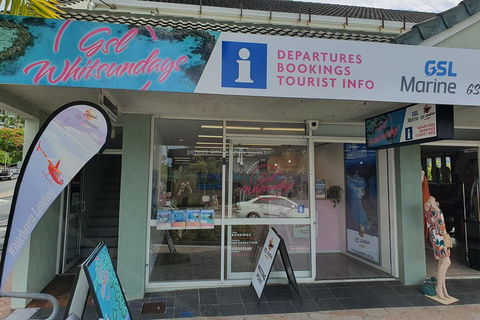 Whitsunday Islands 1-Hour Reef Scenic Helicopter Tour - Restaurant Guide 1