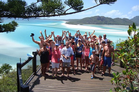 Whitehaven Beach And Hill Inlet | Awesome Beach BBQ | Family Friendly - Restaurant Guide 1