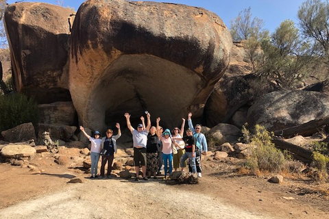 Full-Day Wave Rock & Historic York - Restaurant Guide 4