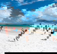Whitehaven Beach and Hamilton Island Cruise - Restaurant Guide