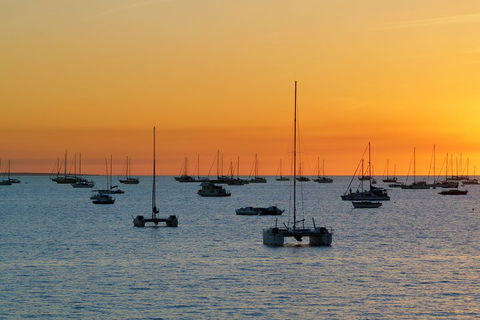 Darwin Shore Excursion: Hop-on Hop-off Bus Tour - Restaurant Guide 0