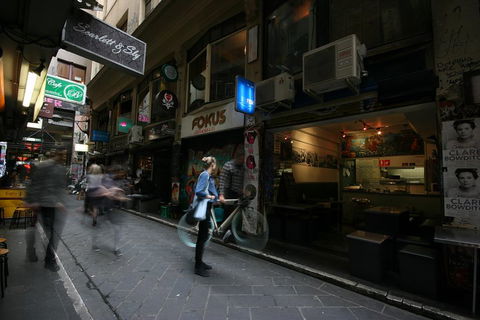 Central Melbourne Walking Tour - Restaurant Guide 0