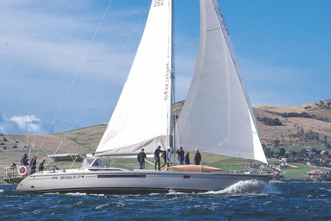 Half-Day Sailing On The Derwent River From Hobart - Restaurant Guide 1