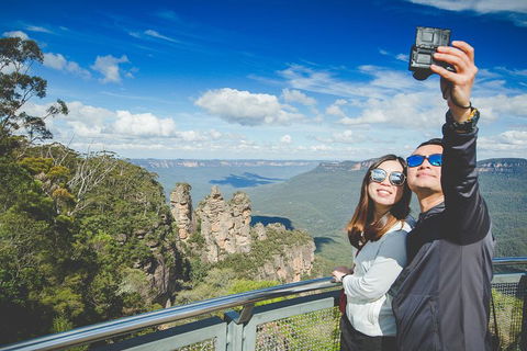 Small-Group Blue Mountains Day Trip From Sydney With Wildlife Park - Restaurant Guide 5