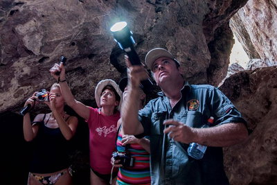 Windjana Gorge and Tunnel Creek 4WD Tour from Broome