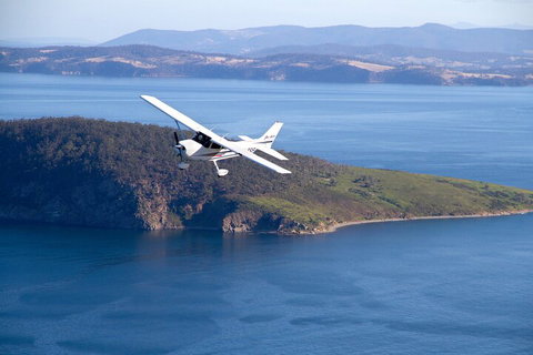 Hobart City Flight Including Mt Wellington And Derwent River - Restaurant Guide 5
