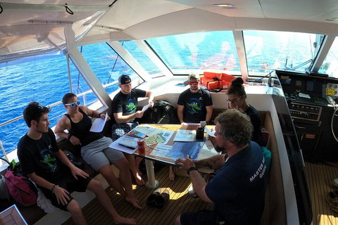 12-Day Great Barrier Reef Marine Conservation Program From Cairns - Restaurant Guide 5
