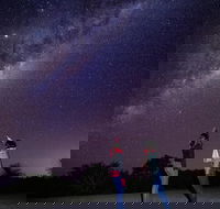 Pinnacles Desert Sunset Stargazing Tour - Restaurant Guide