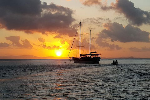 2-Day Whitsundays Sailing Adventure: SV Whitehaven - Restaurant Guide 4