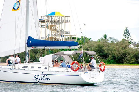 Gold Coast Sunset Cruise With Sparkling Wine & Nibbles Platter - Restaurant Guide 3