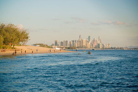 Gold Coast Sunset Cruise With Sparkling Wine & Nibbles Platter - Restaurant Guide 4