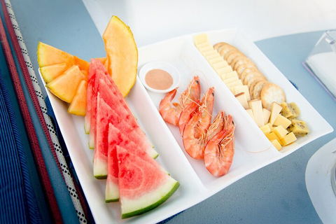 Gold Coast Sunset Cruise With Sparkling Wine & Nibbles Platter - Restaurant Guide 5