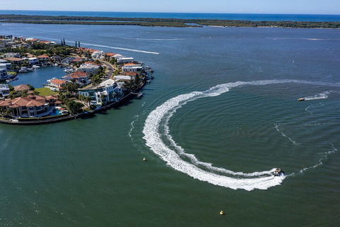 Jet-Boat Ride And Helicopter Flight From The Gold Coast - Restaurant Guide 1
