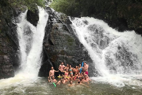 Atherton Tablelands Waterfalls Tour From Cairns - Restaurant Guide 3
