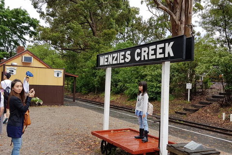 Dandenong Ranges And Rayners Orchard Tour From Melbourne - Restaurant Guide 5