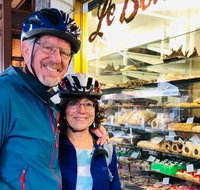 Melbourne Bayside  Urban Seaside Villages  Brighton Bathing Boxes  Cycle Tour - Restaurant Guide