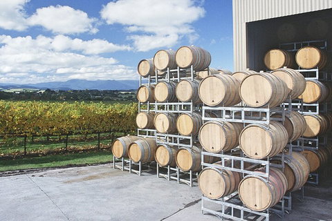 Yarra Valley Wine Tour Inc Lunch With A Glass Of Wine, Tastings And Chocolate - Restaurant Guide 4
