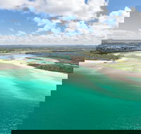 Deluxe Seaplane Tour Noosa to Glasshouse Adventure for 2 with Photobook - Restaurant Guide