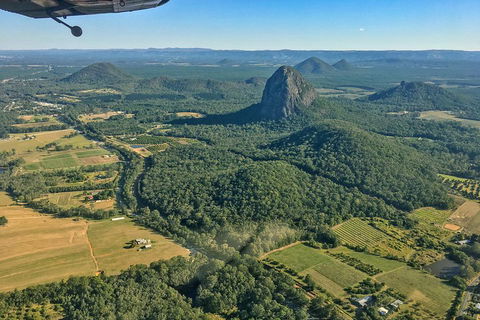 Deluxe Seaplane Tour Noosa To Glasshouse Adventure For 2 With Photobook - Restaurant Guide 4