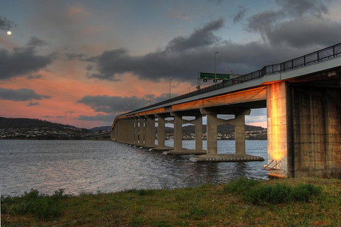 Wonderful Hobart Self-Guided Audio Tour - Restaurant Guide 3