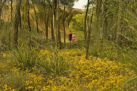 2-Day Wave Rock, York, Wildflowers & Aboriginal Experience - Restaurant Guide 2