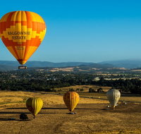 Yarra Valley Balloon Flight and Winery Tour - Restaurant Guide